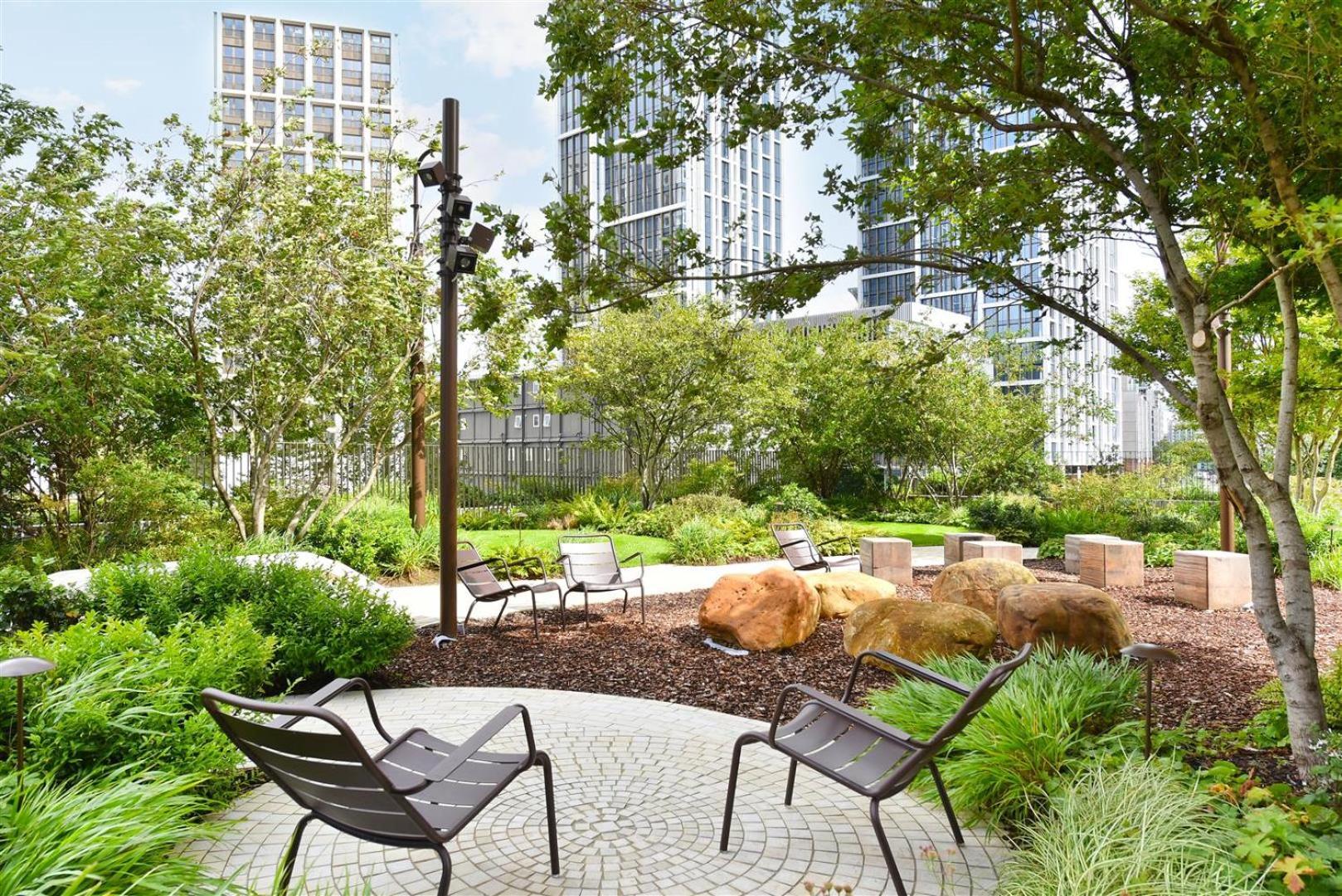 Battersea Power Station - Winter Garden Balcony & 1Gb Wifi - Luxurylondonstays المظهر الخارجي الصورة