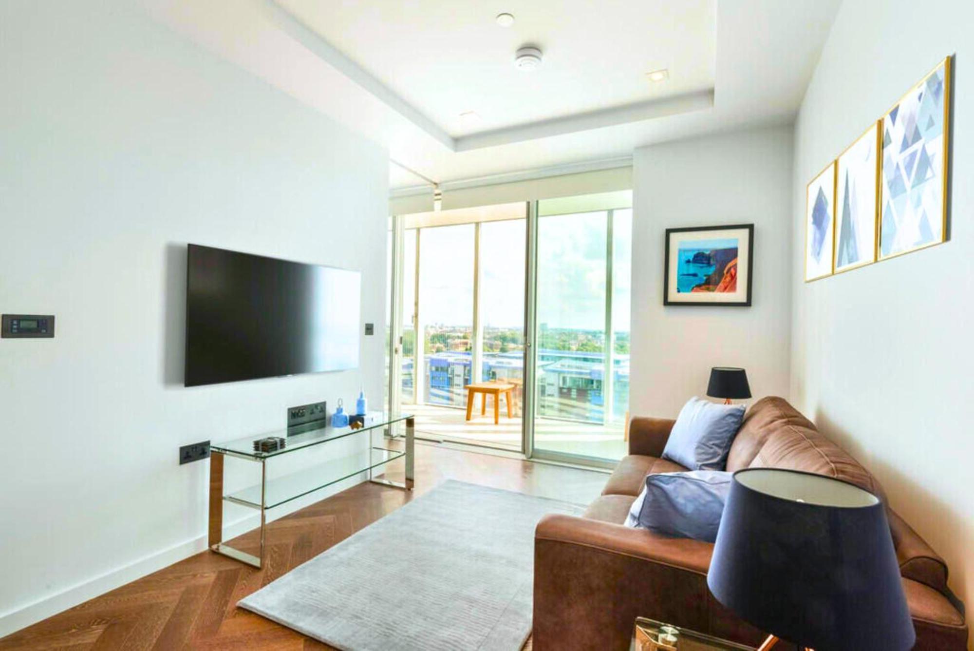 Battersea Power Station - Winter Garden Balcony & 1Gb Wifi - Luxurylondonstays المظهر الخارجي الصورة